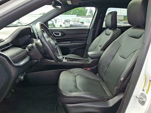 Certified 2022 Jeep Compass High Altitude AWD/4WD image 17