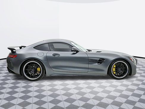 Used 2018 Mercedes-Benz AMG GT R image 22