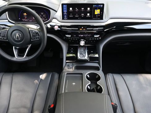 Used 2025 Acura MDX FWD w/ Technology Package image 15