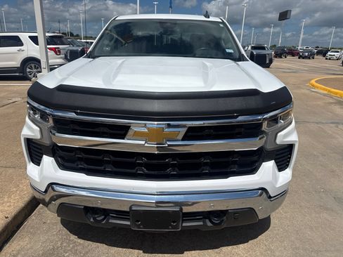 Used 2025 Chevrolet Silverado 1500 LT w/ Texas Edition Plus RWD image 8