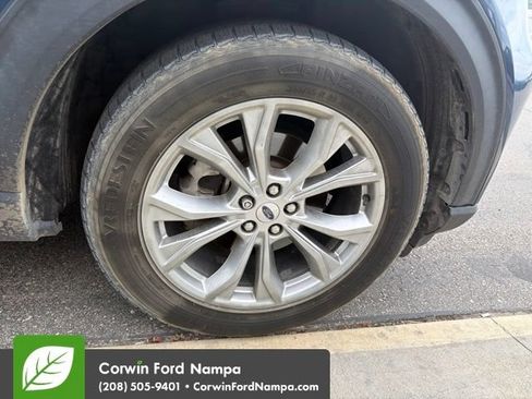 Used 2020 Ford Explorer Limited AWD/4WD image 5