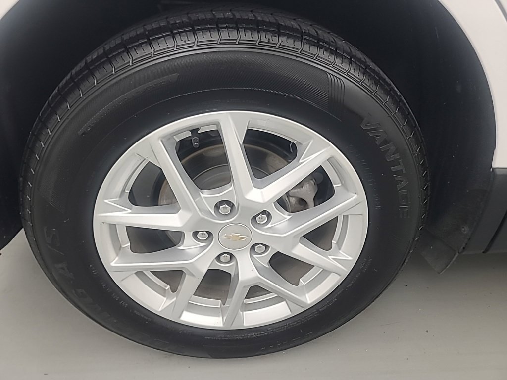 Used 2024 Chevrolet Equinox LT AWD/4WD image 12