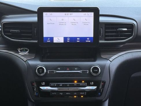 Used 2020 Ford Explorer Limited RWD image 15