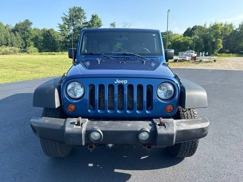 Used 2009 Jeep Wrangler Unlimited Rubicon w/ Dual Top Group AWD/4WD image 8