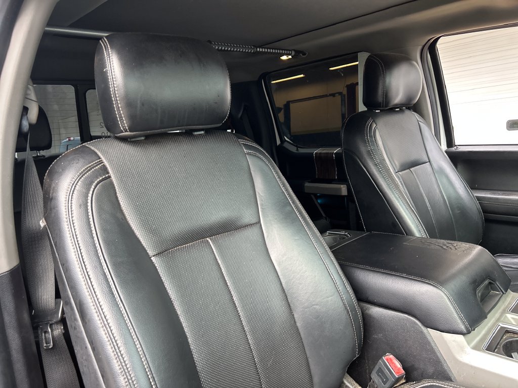 Used 2018 Ford F150 Lariat RWD image 12