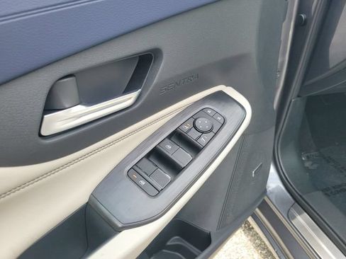 New 2026 Nissan Sentra SL w/ Floor Mat Package FWD image 12