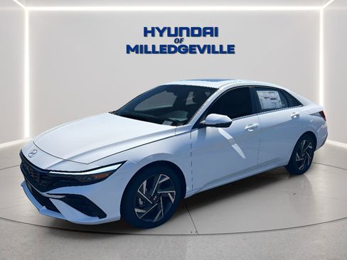 New 2026 Hyundai Elantra Limited FWD image 1