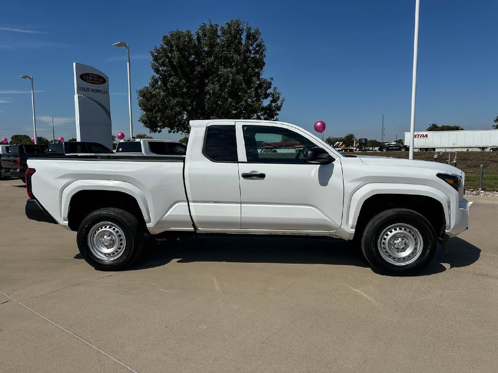 Used 2025 Toyota Tacoma SR RWD image 2