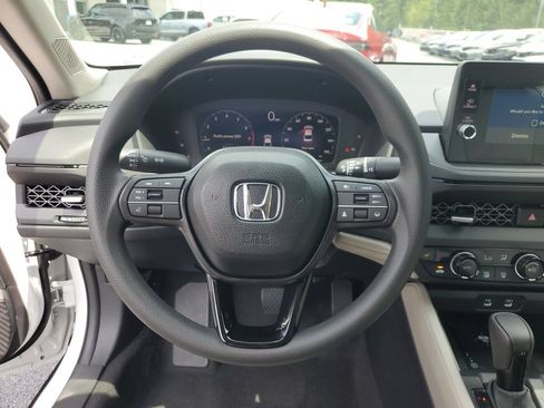 New 2026 Honda Accord SE image 17