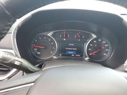 Used 2020 Chevrolet Equinox LT AWD/4WD image 25