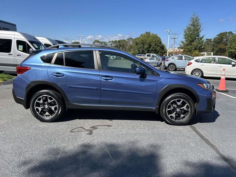 Used 2018 Subaru Crosstrek 2.0i Premium image 2