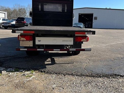 Used 2018 Mercedes-Benz Sprinter 3500 image 6