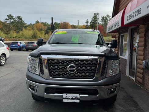 Used 2017 Nissan Titan SV AWD/4WD image 3