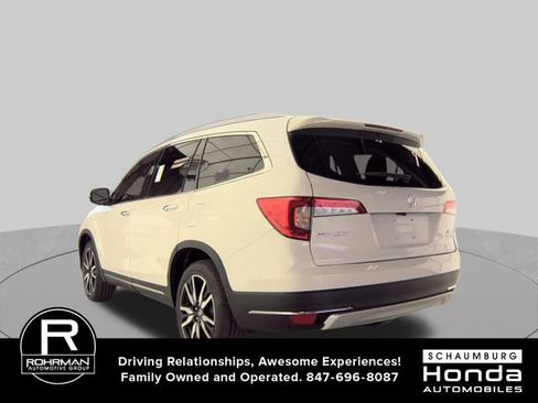 Used 2022 Honda Pilot Touring image 3