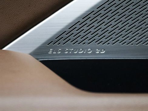 Used 2023 Acura MDX SH-AWD w/ Advance Package image 14