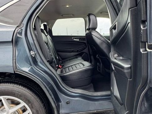 Used 2022 Ford Edge SEL image 20