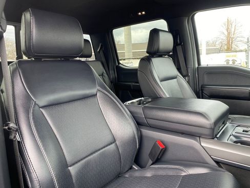 Used 2024 Ford F150 Lariat w/ Bed Utility Package AWD/4WD image 19