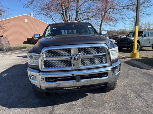 Used 2014 RAM 2500 Laramie image 2