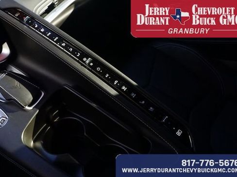 Used 2021 Chevrolet Corvette Stingray Premium Cpe w/ Z51 Performance Package image 12