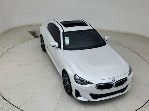 Used 2025 BMW 230i xDrive Coupe w/ Premium Package image 72