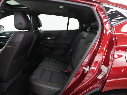 Used 2024 Buick Envista Avenir image 18