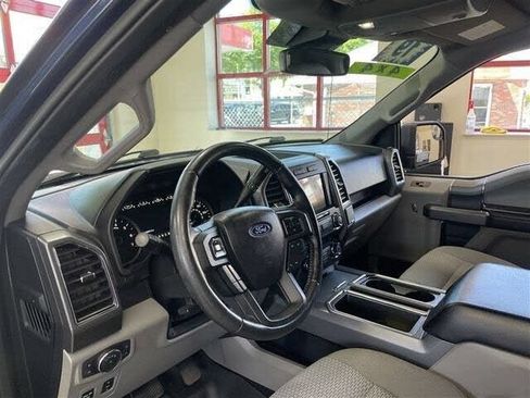 Used 2019 Ford F150 XLT w/ Equipment Group 302A Luxury AWD/4WD image 20