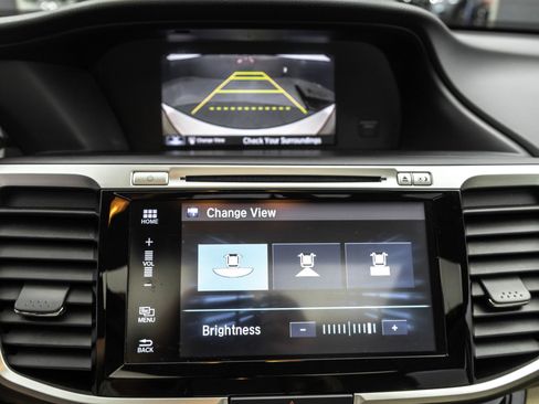 Used 2017 Honda Accord EX-L image 25