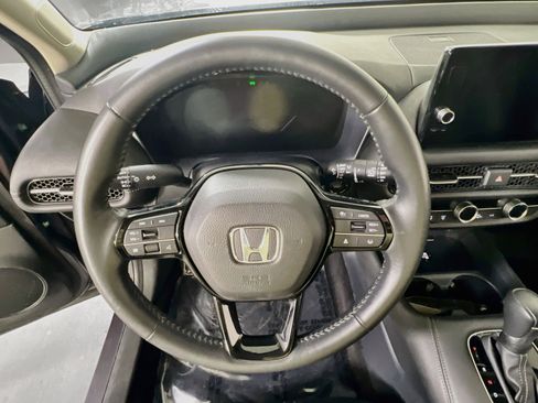 Used 2023 Honda HR-V EX-L image 11