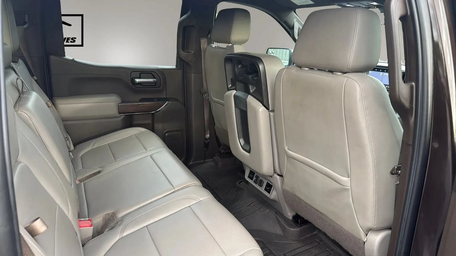 Used 2019 GMC Sierra 1500 SLT AWD/4WD image 10