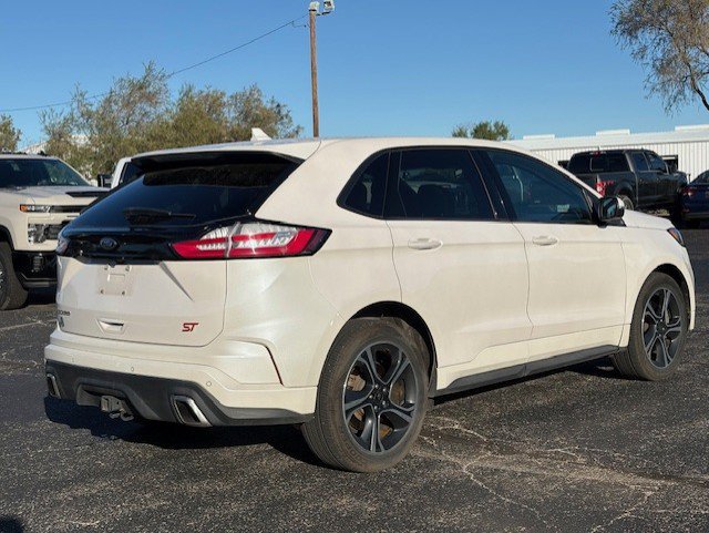 Used 2019 Ford Edge ST w/ Convenience Package AWD/4WD image 3