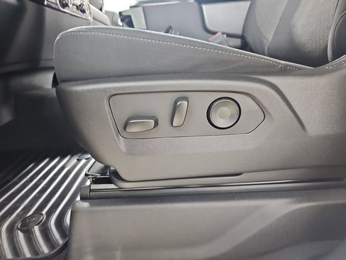 Certified 2025 GMC Sierra 1500 Elevation image 34