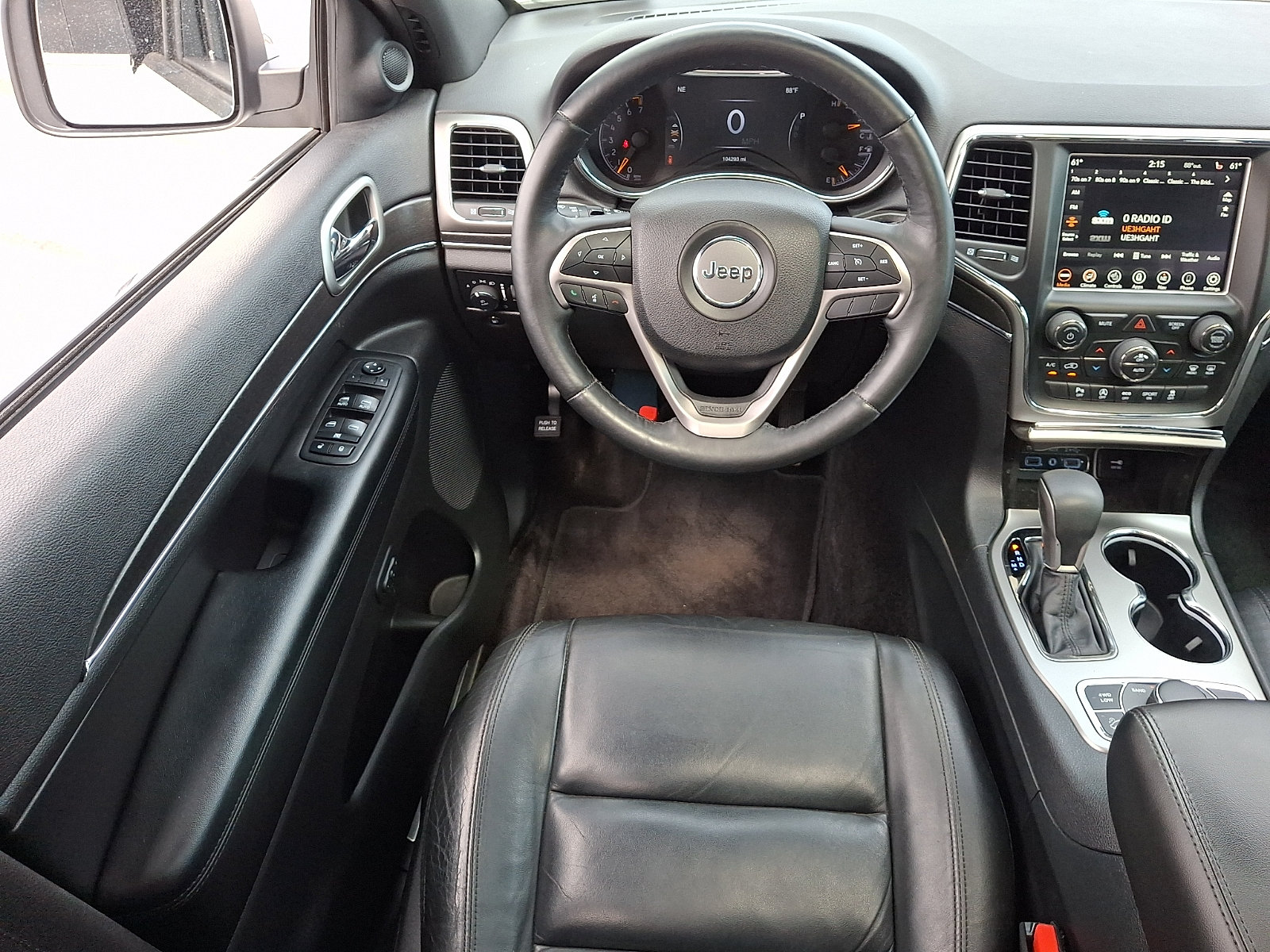 Used 2018 Jeep Grand Cherokee Limited AWD/4WD image 11