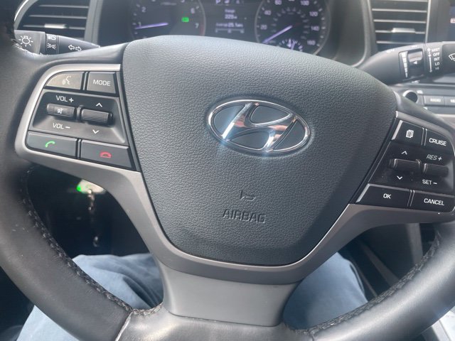 Used 2018 Hyundai Elantra Value Edition FWD image 13