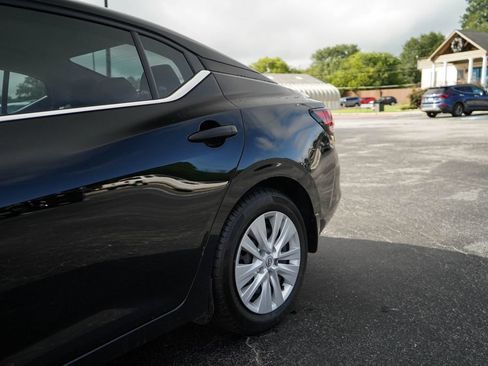 Used 2025 Nissan Sentra S w/ Lighting Package FWD image 21