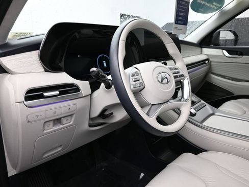 Used 2024 Hyundai Palisade Calligraphy AWD/4WD image 10