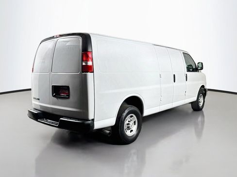 Used 2023 Chevrolet Express 2500 Extended w/ Driver Convenience Package RWD image 5