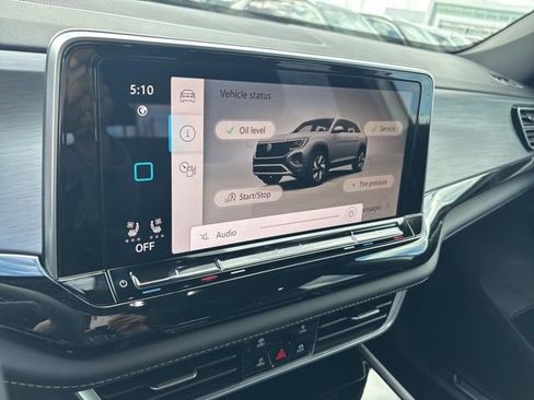 New 2026 Volkswagen Atlas Cross Sport SE AWD/4WD image 19