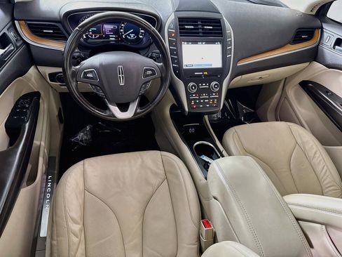 Used 2017 Lincoln MKC Select w/ Select Plus Package FWD image 17
