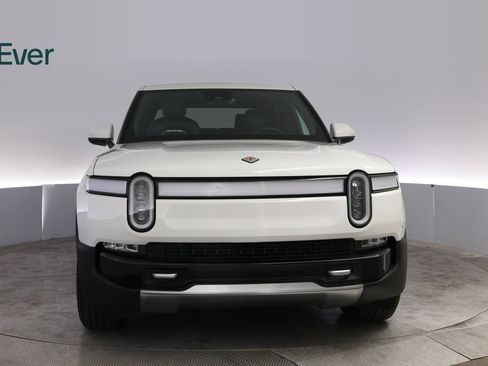 Used 2023 Rivian R1T Adventure AWD/4WD image 12