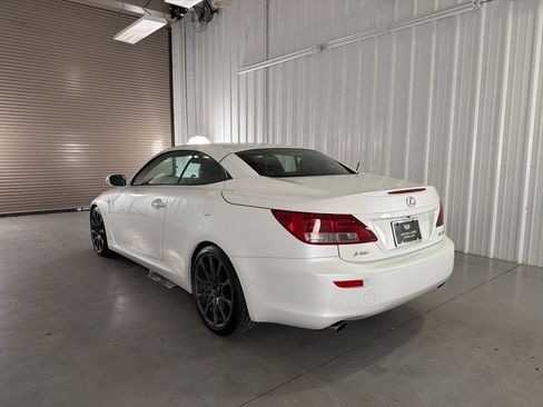 Used 2011 Lexus IS 350C image 12