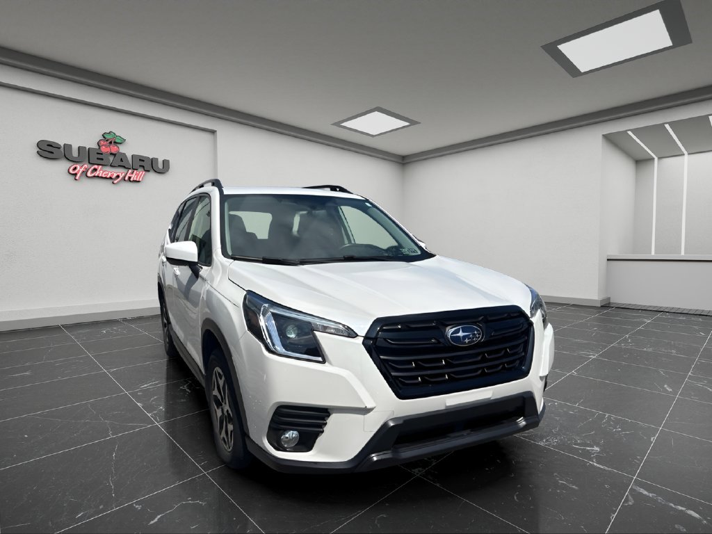Certified 2023 Subaru Forester Premium AWD/4WD image 2