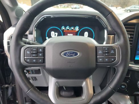 Used 2022 Ford F150 Lariat w/ Equipment Group 502A High image 18