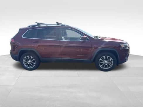 Used 2021 Jeep Cherokee Latitude Plus AWD/4WD image 6