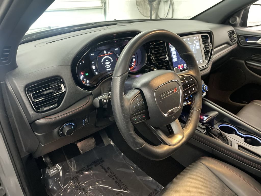 Used 2025 Dodge Durango GT AWD/4WD image 4