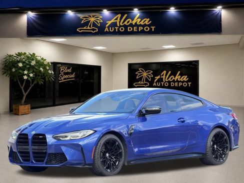 Used 2022 BMW M4 Coupe RWD image 1