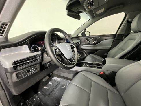 Used 2022 Lincoln Corsair FWD image 15