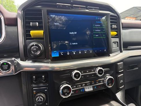 Used 2021 Ford F150 Lariat w/ Equipment Group 502A High AWD/4WD image 19