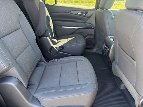 New 2026 Chevrolet Traverse LT w/ Midnight/Sport Edition FWD image 36