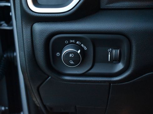 Used 2024 RAM 2500 Big Horn w/ Bed Utility Group image 6