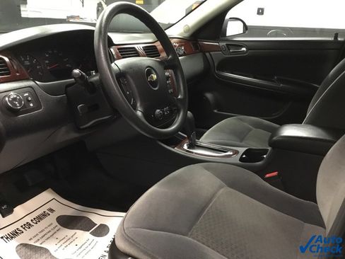 Used 2010 Chevrolet Impala LS image 21